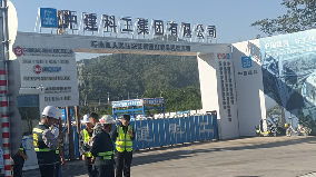 深圳坪山區(qū)人民醫(yī)院遷址重建，旭東建筑、施工、市政圍擋廠家值得信賴！